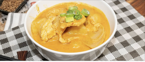 (LN) Yellow chicken curry