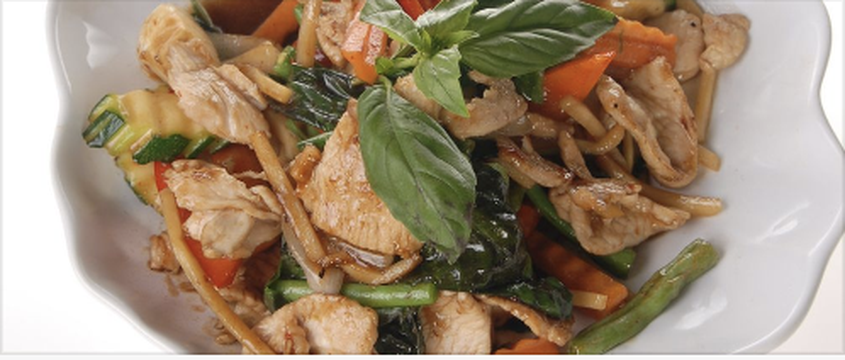 (LN) Stir fried chilli and basil (Available on 11:00 am - 2 pm Mon-Fri only)